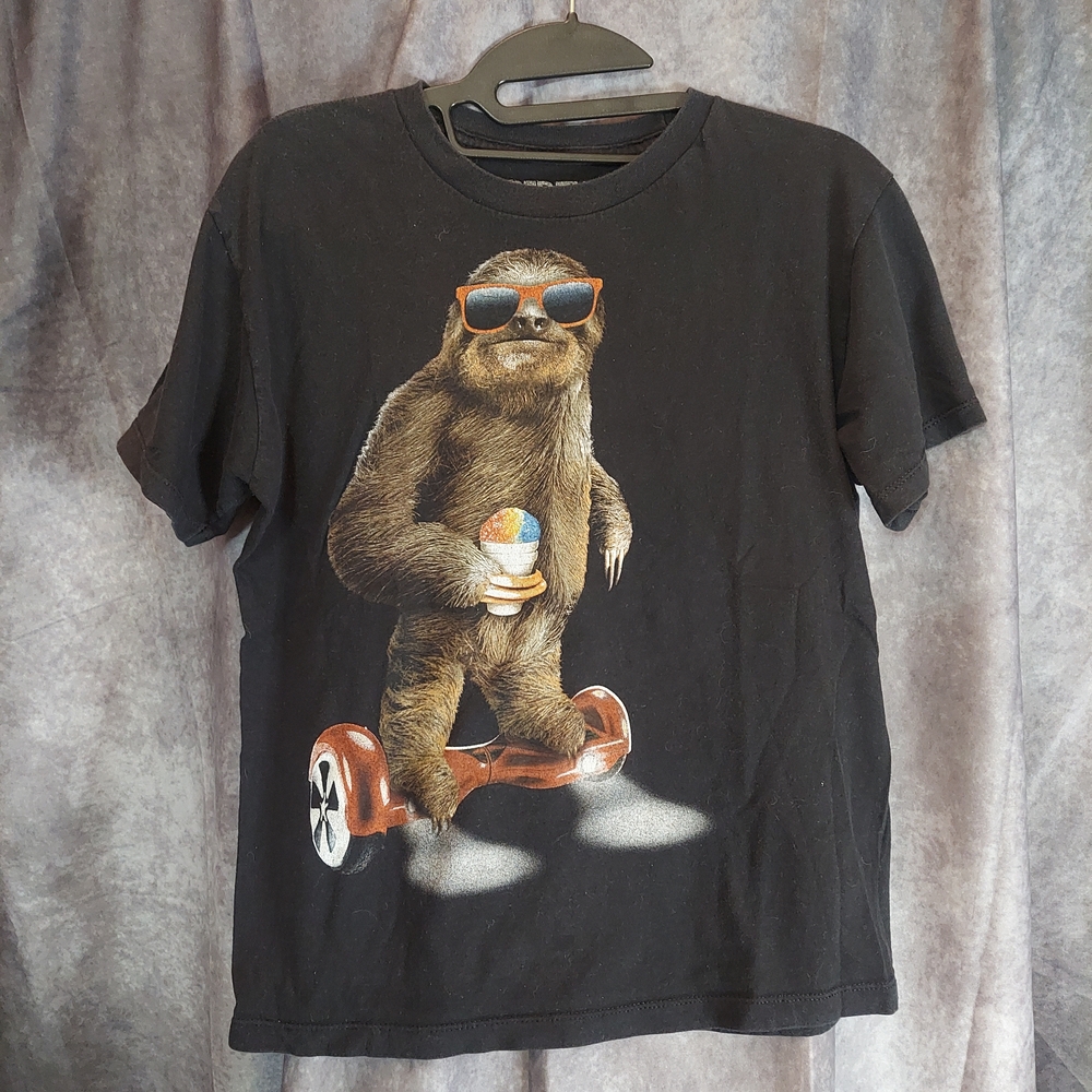 Berzy Sloth Humor Graphic Tee Youth XL Black Short Sleeve T-Shirt Funny - Picture 2 of 7